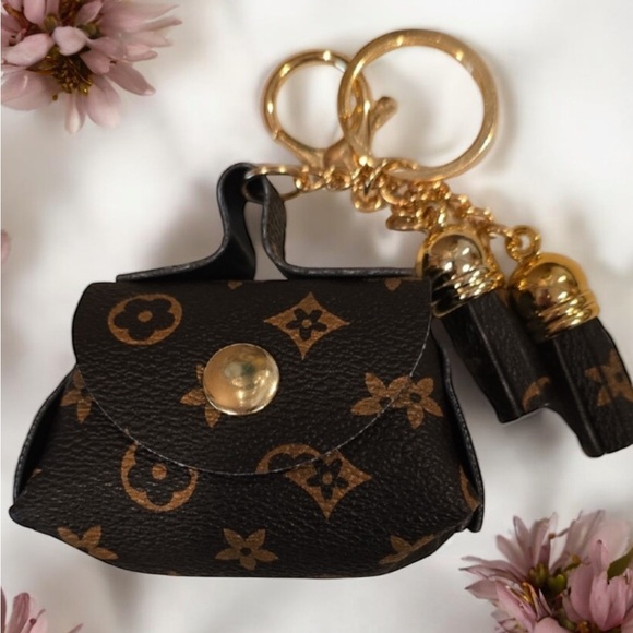 Accessories - Keychain pouch Bag charm NEW in package